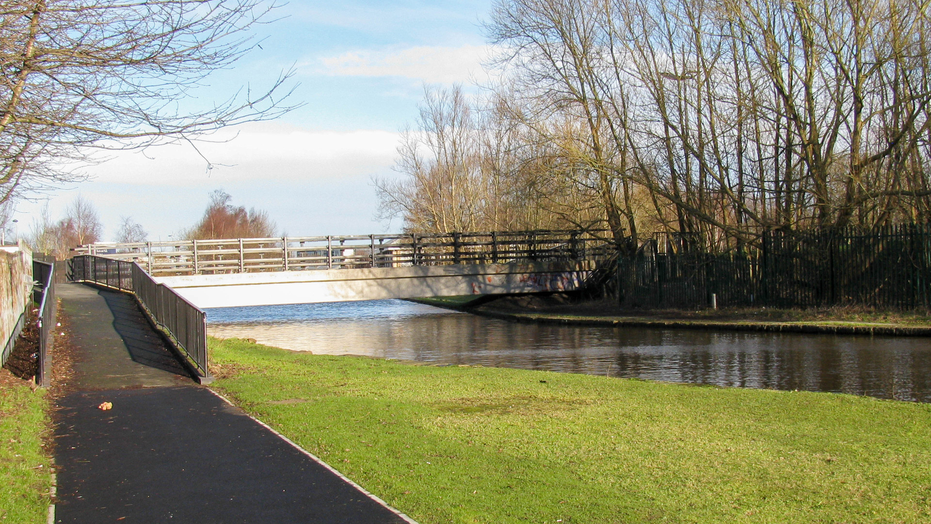Modern Low Bridge Waterway Routes