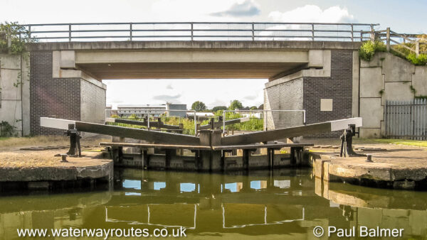 Photo of Pamona Lock from above